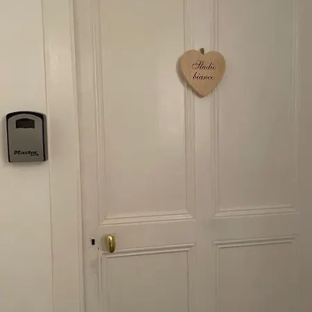 Appartement Cosy, Hyper Centre D'aix, Vue Montagnes, Proche Thermes