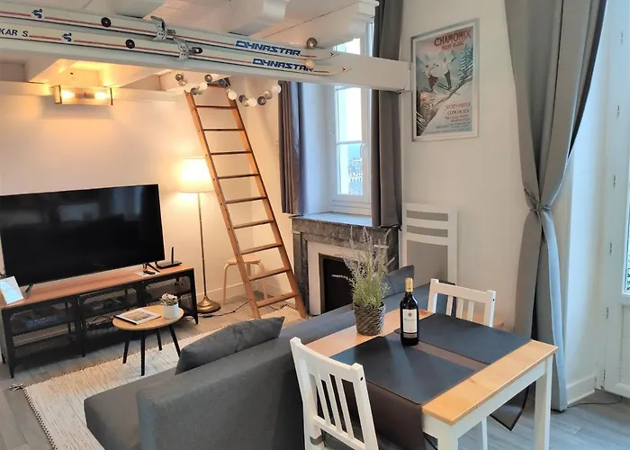 Cosy, Hyper Centre D'aix, Vue Montagnes, Proche Thermes * Aix-les-Bains