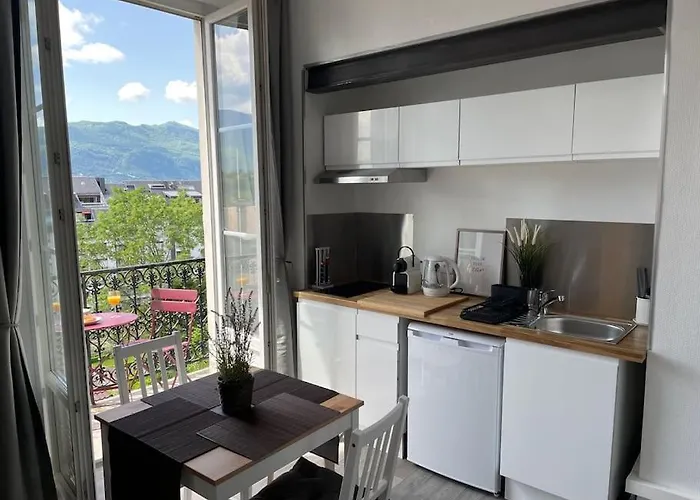 Cosy, Hyper Centre D'aix, Vue Montagnes, Proche Thermes Lejlighed